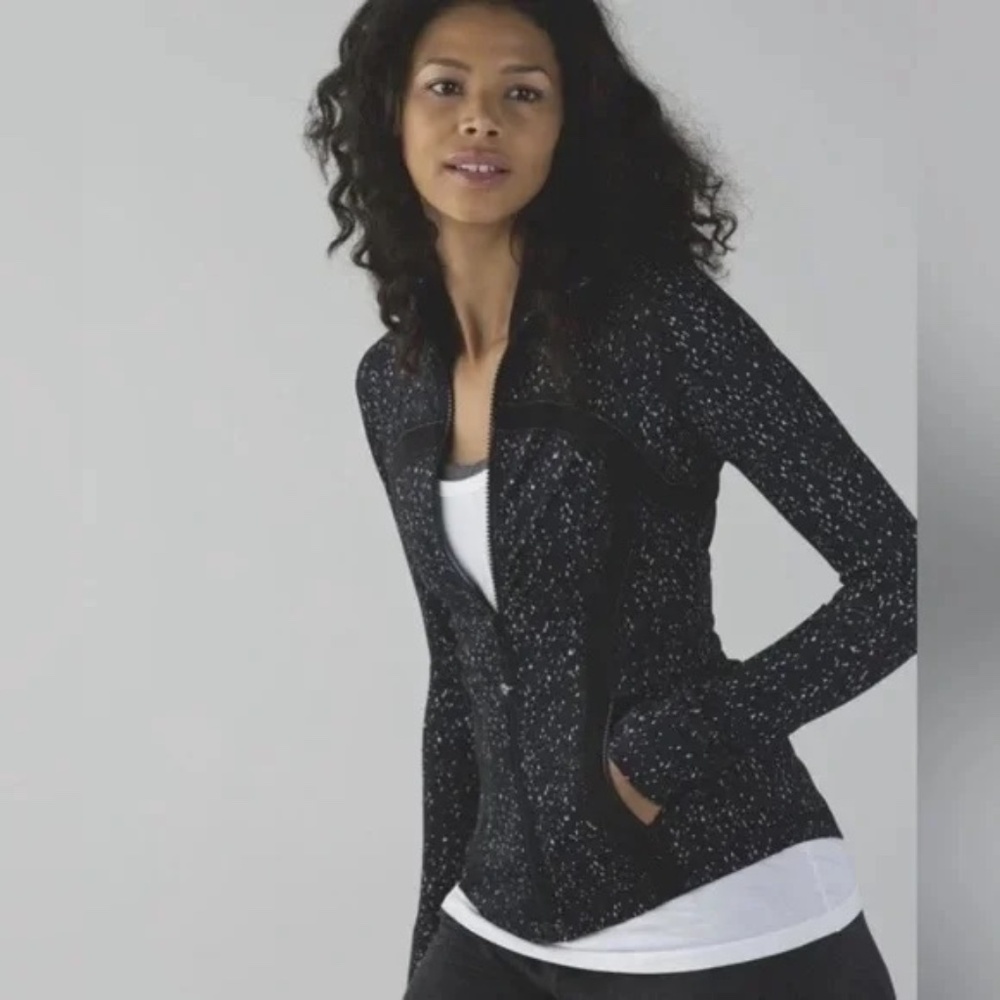Lululemon Women's Black and White Speckled Define Zip Jacket
